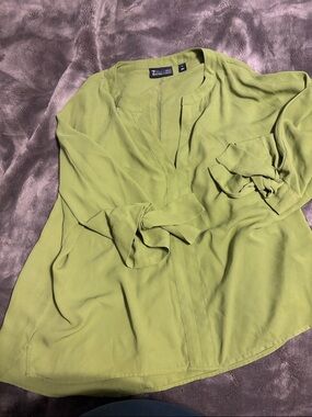 7 Avenue Light Olive Split-Neck Long Sleeve Blouse with elbow length bowed sleev